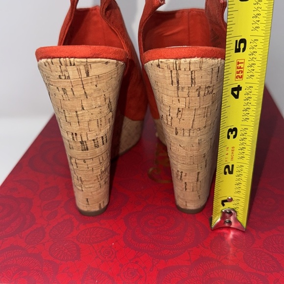 like new Carlos by Carlos Santana Maui orange cork Wedge Heels size 6.5 - Picture 8 of 9